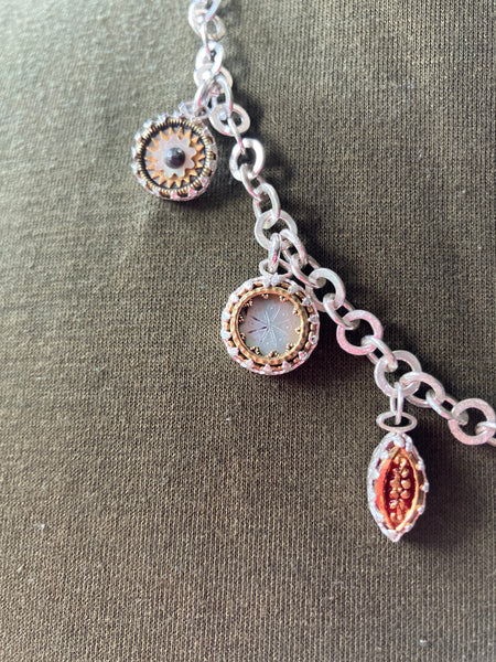Multi-pendant chain necklace