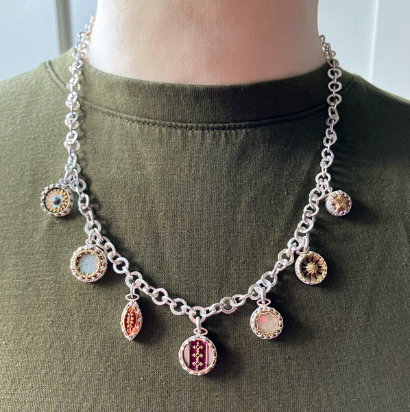 Multi-pendant chain necklace