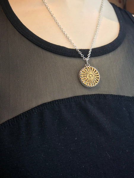 Sun pendant and chain