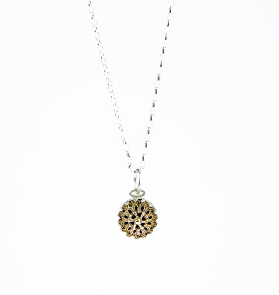 Small filigree pendant and chain