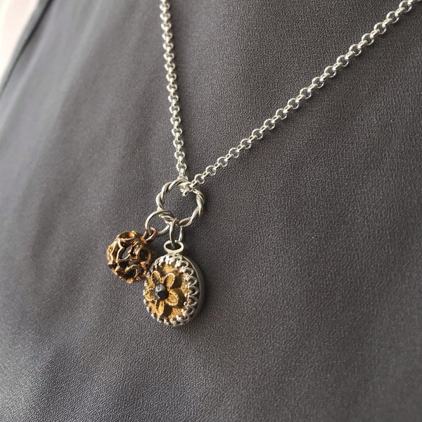 Flower cluster necklace